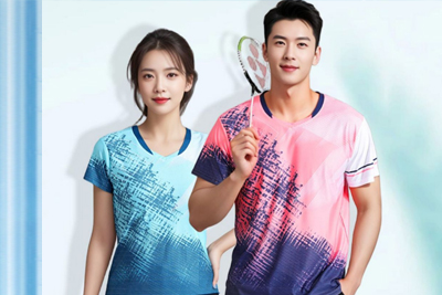 in áo thể thao theo yêu cầu