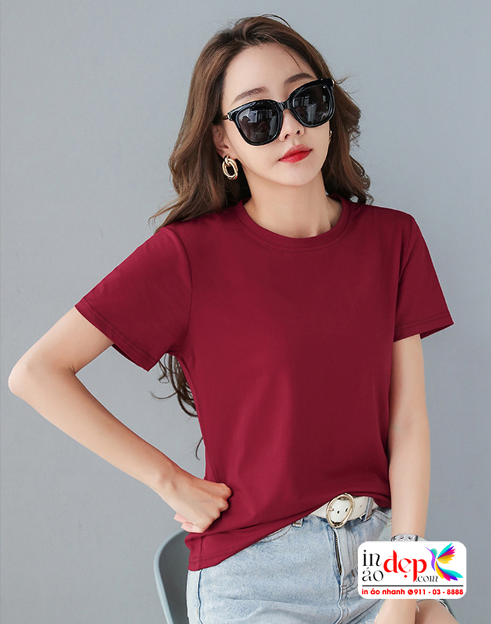 áo thun đỏ đô