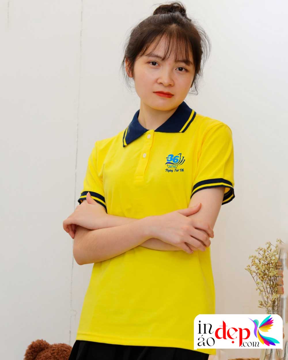 In áo Lớp 12D kỉ niệm 36 năm Ngày trở về