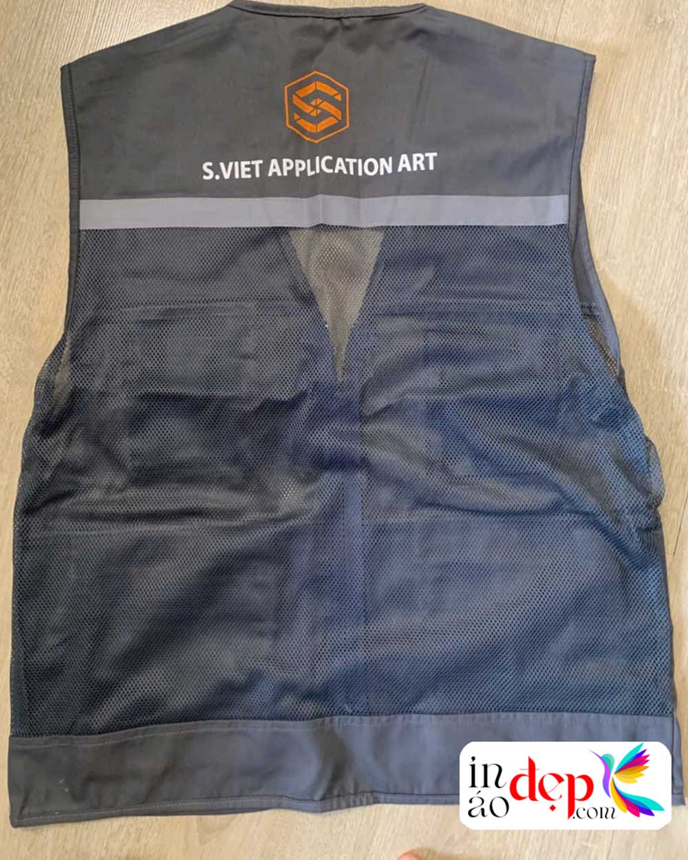 In áo gile Công ty S.Viet Application Art