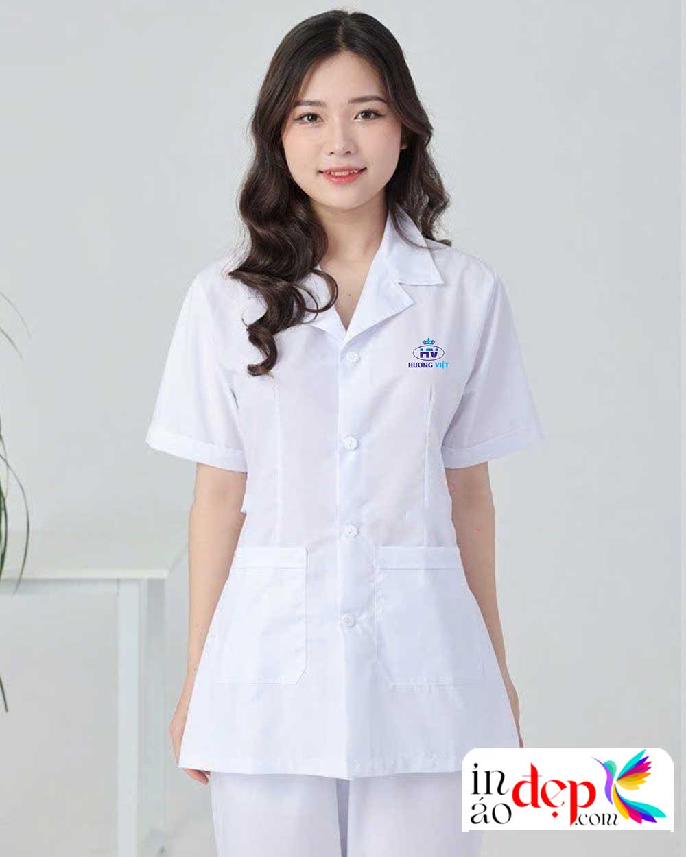 In đồng phục y tế Công ty CP Sản xuất và Thương mại Hương Việt Food