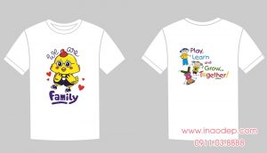 In áo Lớp We are family - Play Learn and Grow Together màu trắng